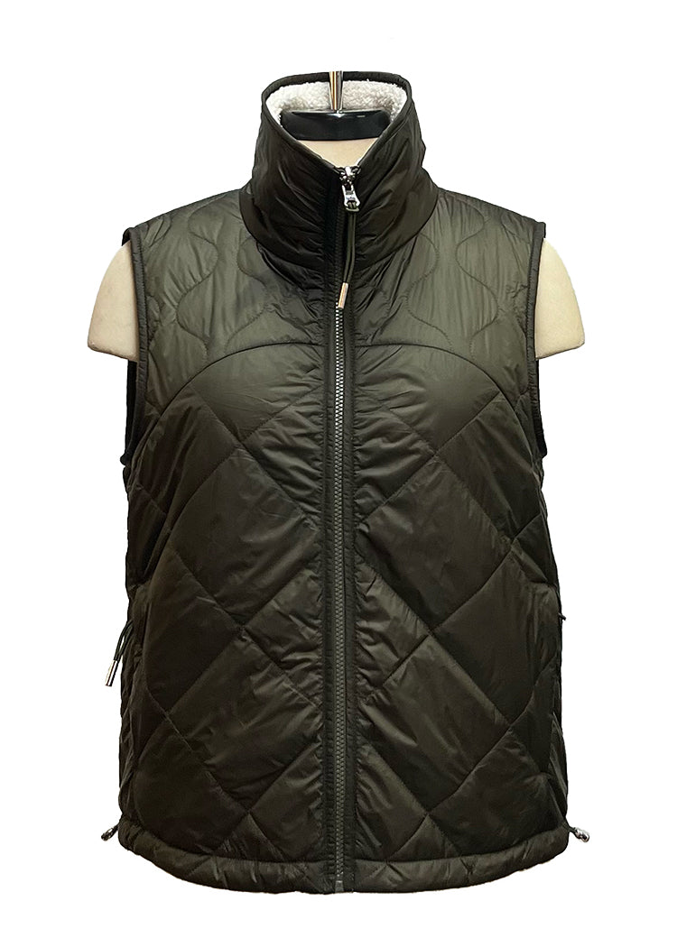 REVERSIBLE LIGHT WEIGHT QUILTED VEST